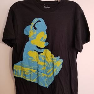 Disney Parks Mickey Mouse DJ shirt Medium